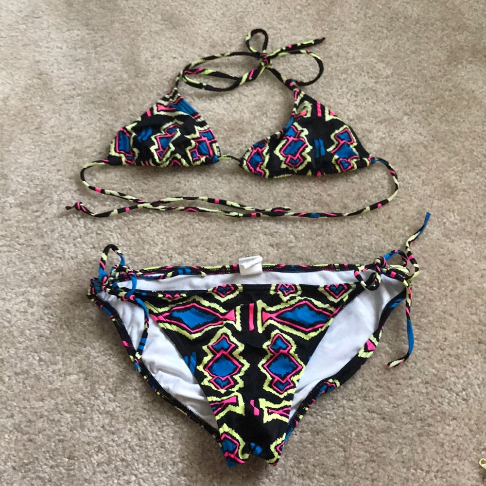 Billabong bathing suit